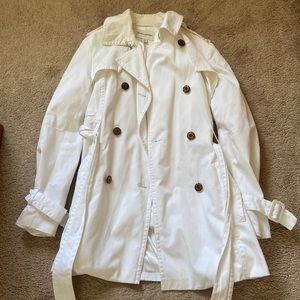 White Banana Republic Trench Coat Size M